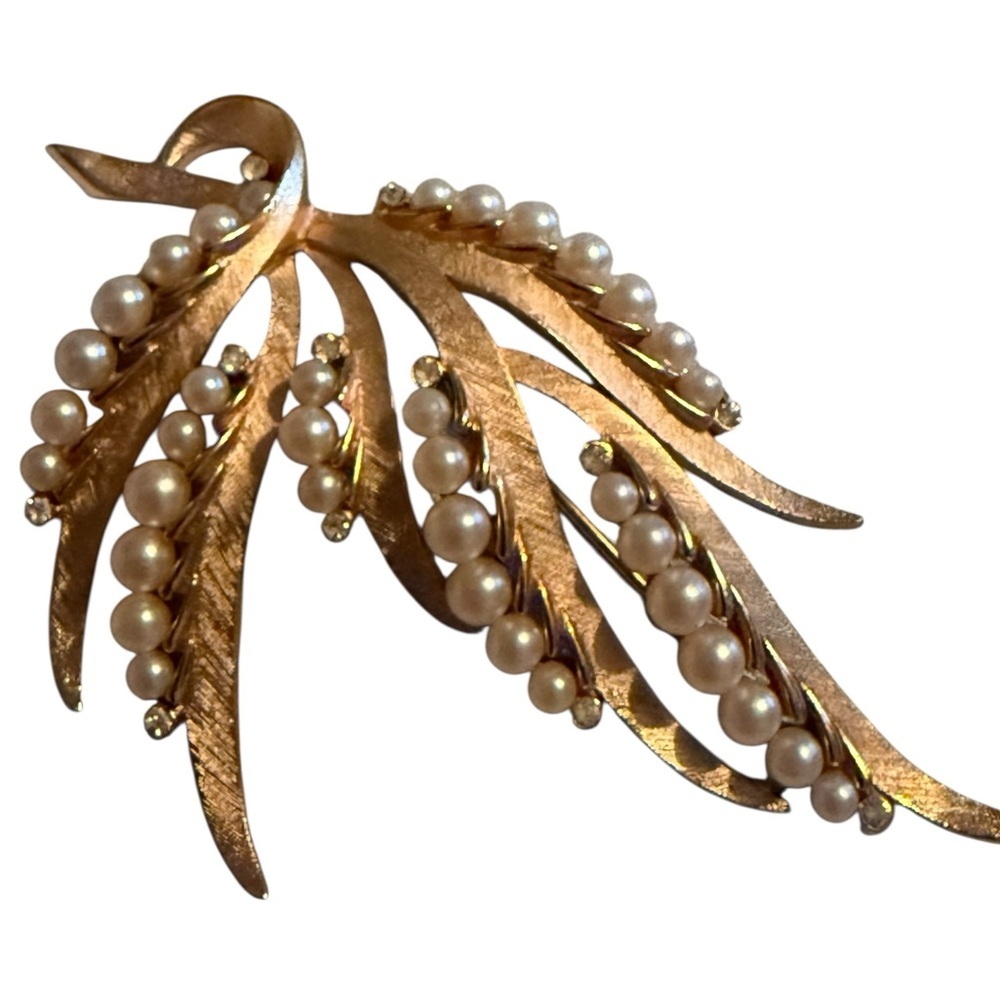 Vintage Trifari Gold and Faux Pearl Leaf Brooch